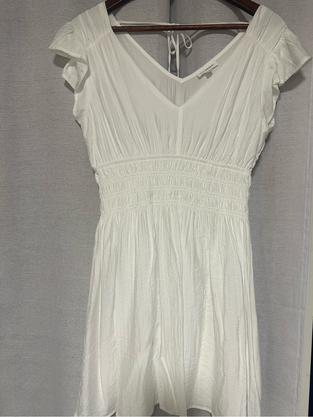 Blu Pepper White Mini Dress M Flutter Sleeve Smocked Empire Waist Cottagecore - Picture 2 of 5